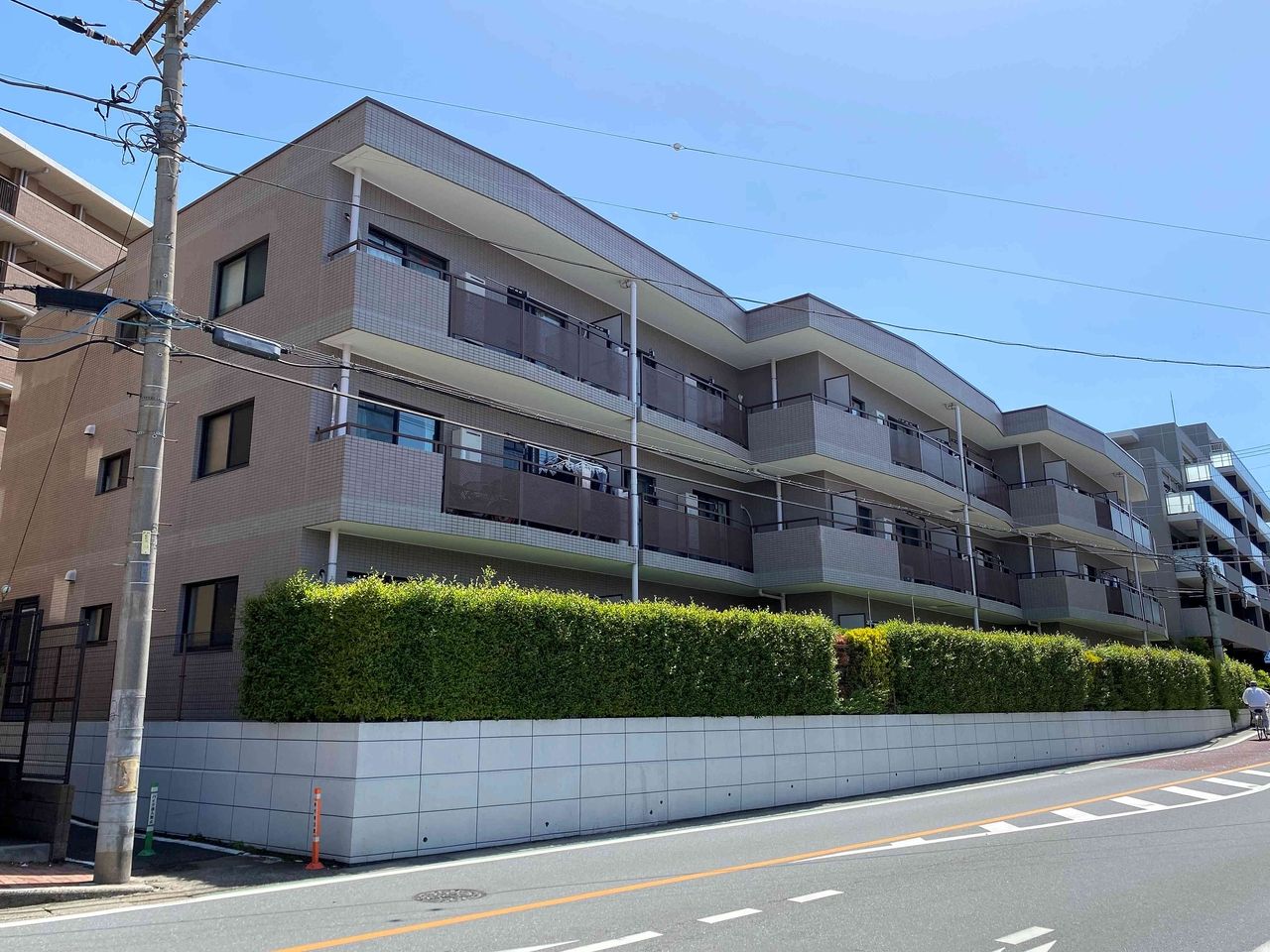 東武東上線『志木』駅徒歩６分
ペットの飼育可能なマンションです
１階住戸！階下への音の心配いらずの住戸です